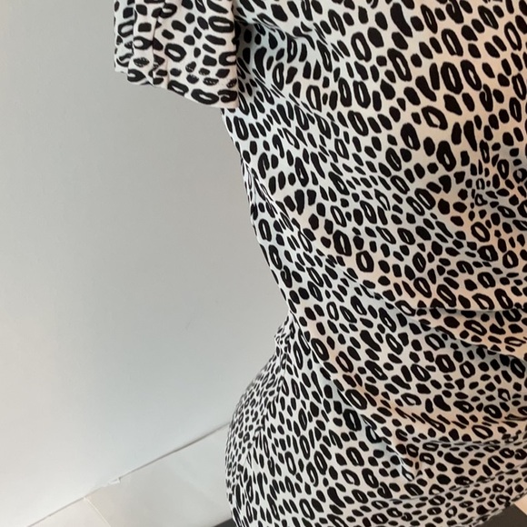 MaxMara Animal Print Ruched Top - Picture 4 of 8